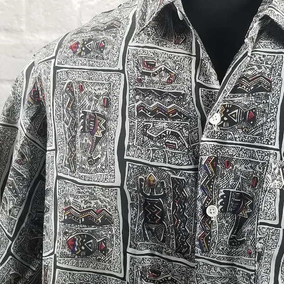 Van Thanh Mens Short Sleeve Medium Button-Up - Picture 2 of 5